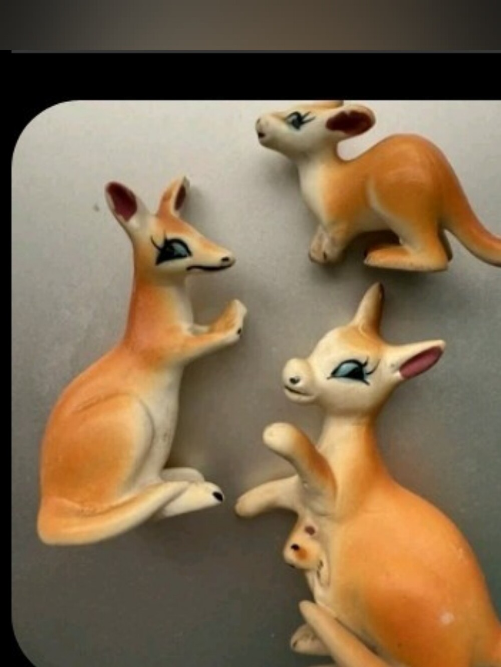 Vintage Porcelain Kangaroo Family Figurines 3pc Blue Eyes